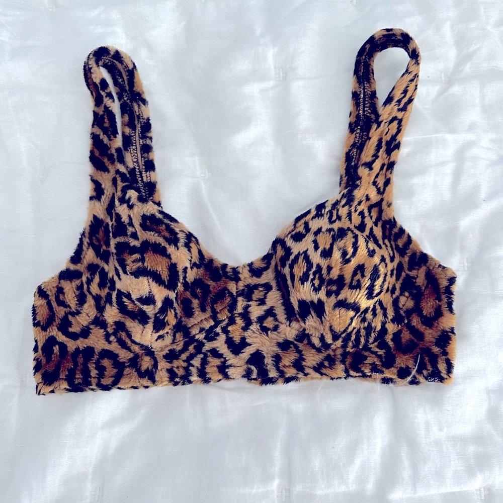 🌟Vintage Lip Service from Patricia Field Leopard Print Bra Top; small 34B